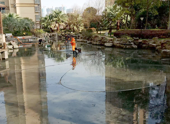 松原景观池淤泥清理