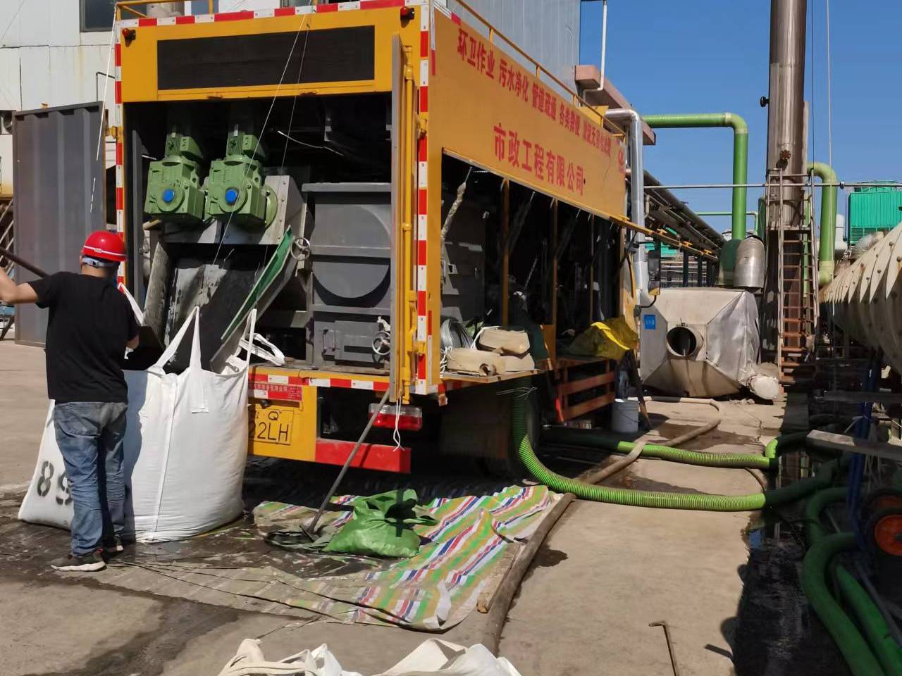 松原淤泥压干处理